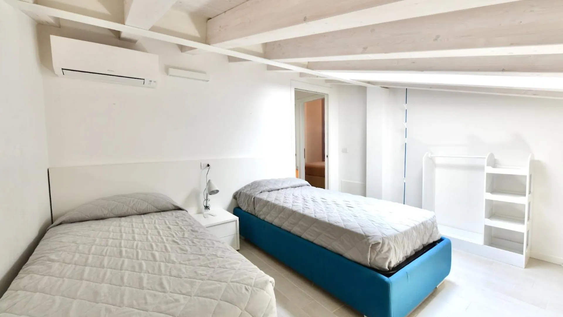 Wave Village 2 Apartments Lido di Jesolo 0*,