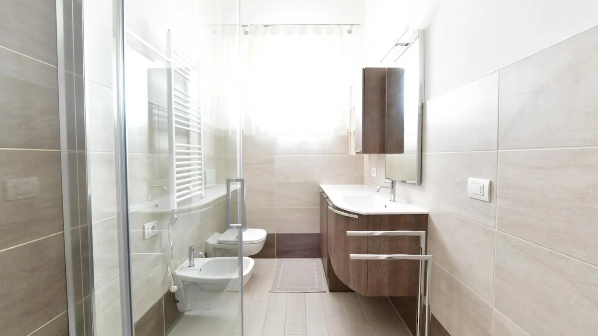 Wave Village 2 Apartments Lido di Jesolo 0*,  Italien
