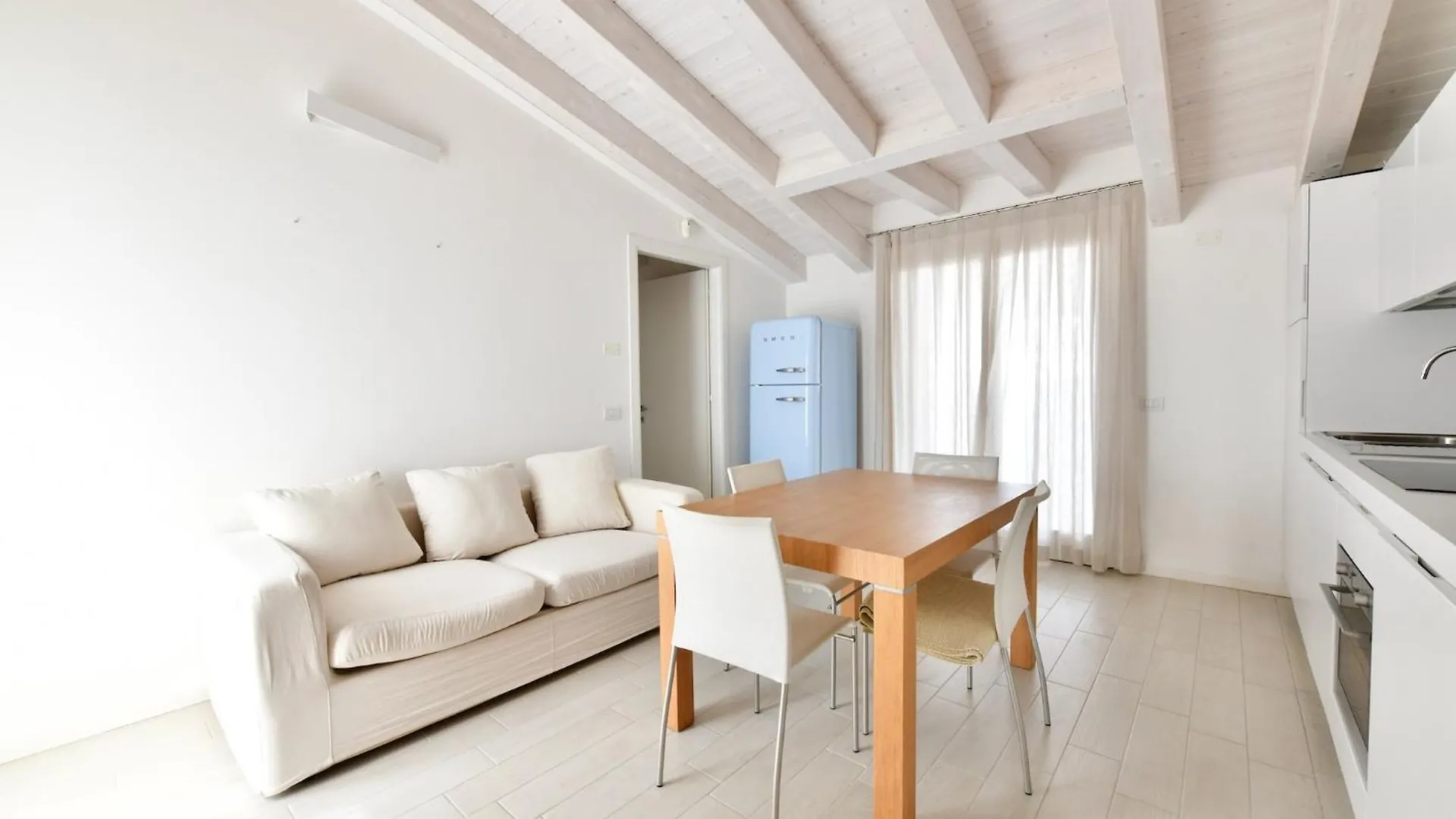 Wave Village 2 Apartments Лидо-ди-Езоло